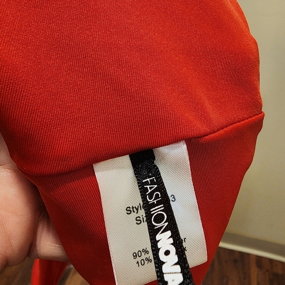 Fashion Nova RED Wrap blouse Plus  size 1X - Picture 6 of 7